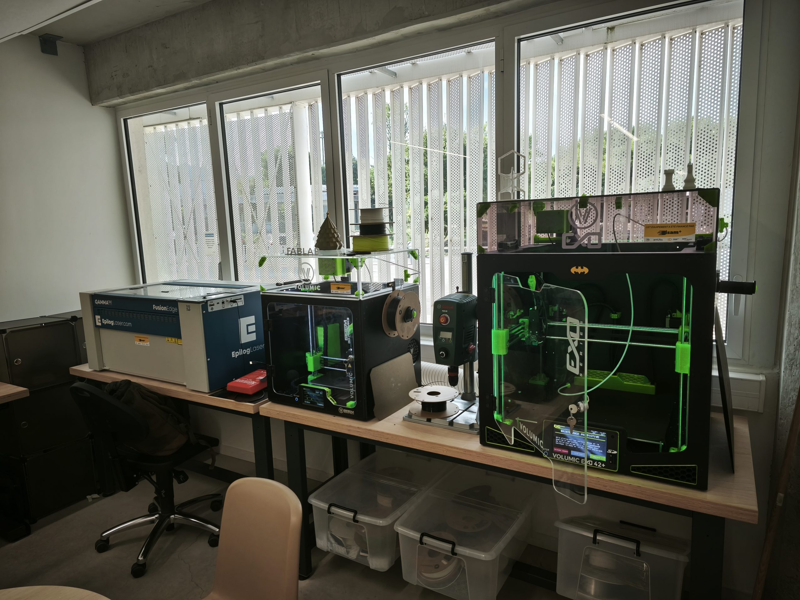 Atelier FabLab — découpe laser et imprimantes 3D